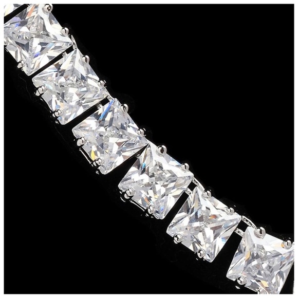 Swarovski Crystals 50 Carat The Matika Tennis Necklace - Picture 4 of 9